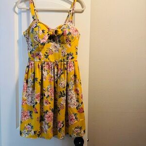 Xhilaration floral yellow Medium sundress